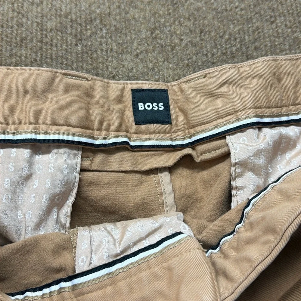 BOSS Hugo Boss Stretch Chino Pants Mens 38R 38x32 Tan Trouser Flat Front